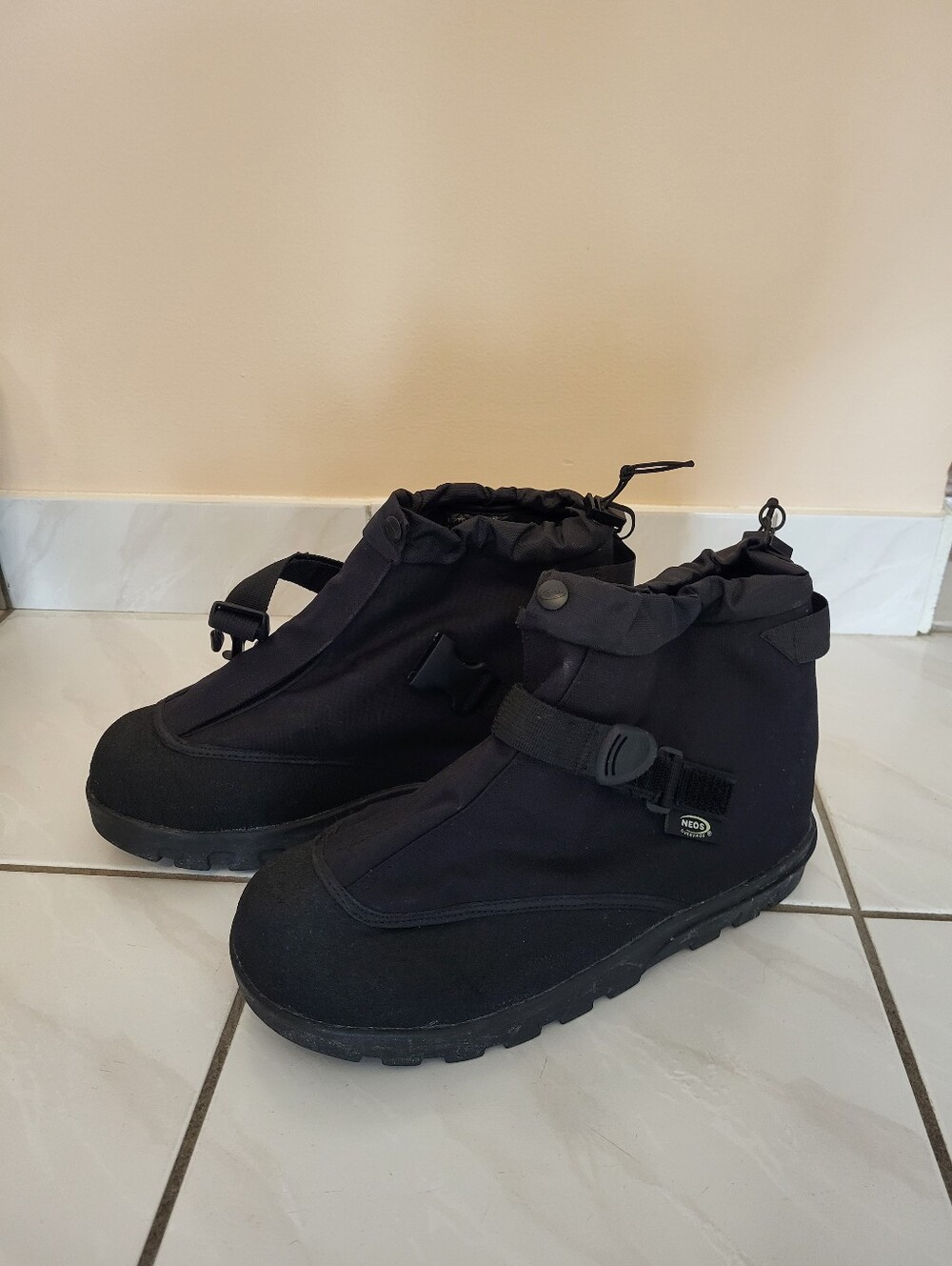 Unisex Neos Uptowner X Black Overshoe